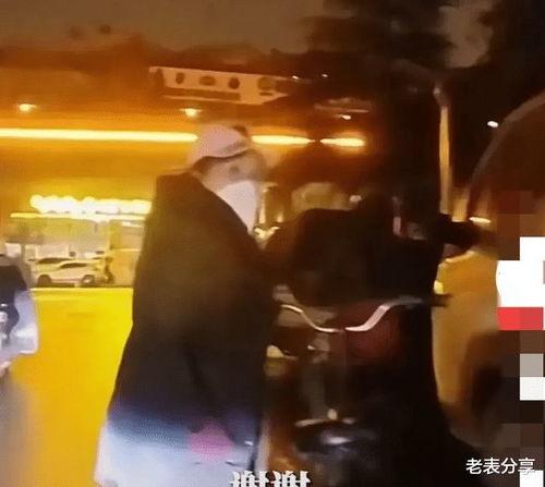 陕西小偷最新的爆料手机,手机盗窃案频发,警方紧急行动 第2张 陕西小偷最新的爆料手机,手机盗窃案频发,警方紧急行动 第2张